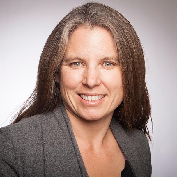 Headshot of Michelle McCully